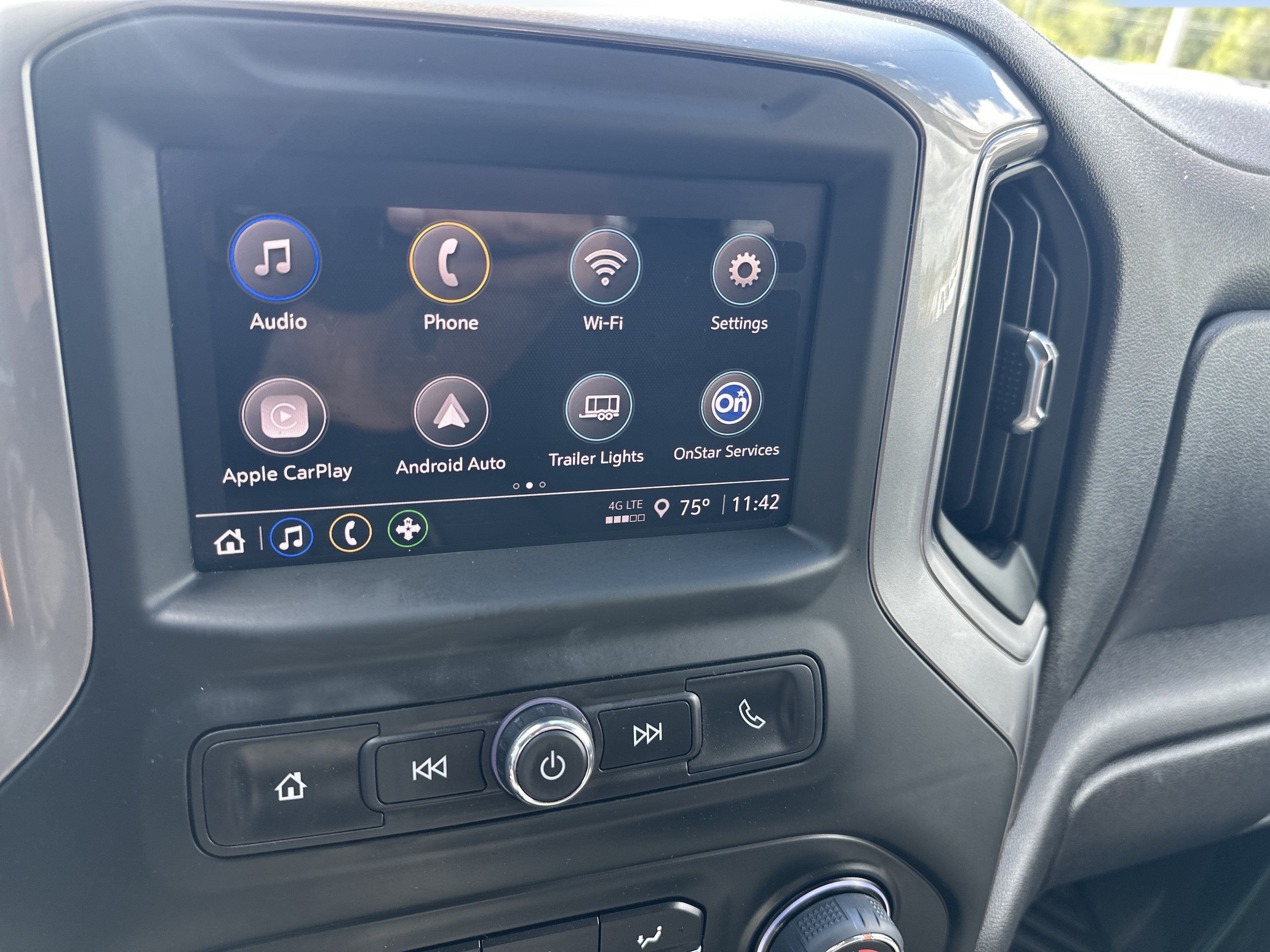 2024 Chevrolet Silverado 1500 Custom Trail Boss