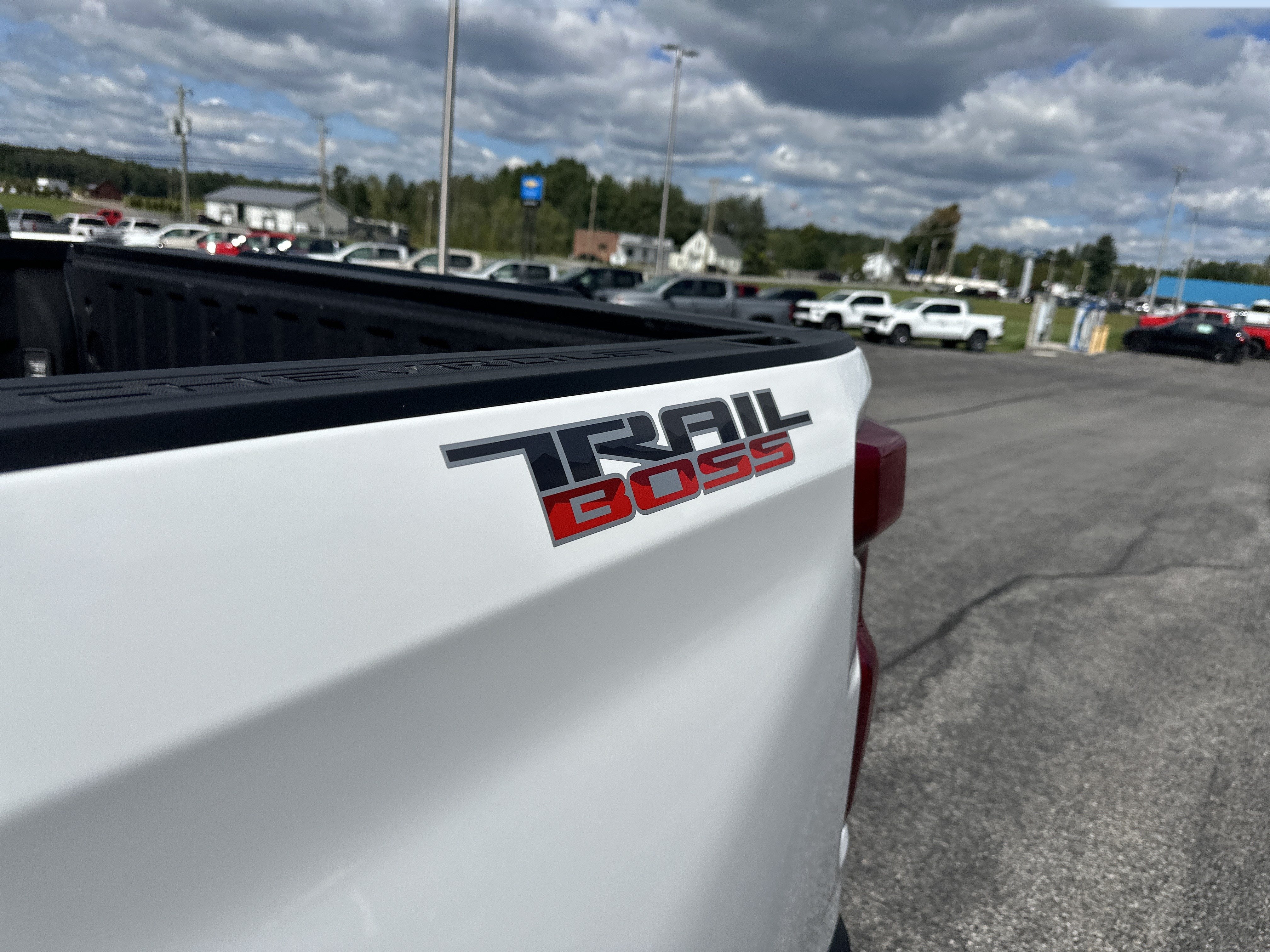 2024 Chevrolet Silverado 1500 Custom Trail Boss
