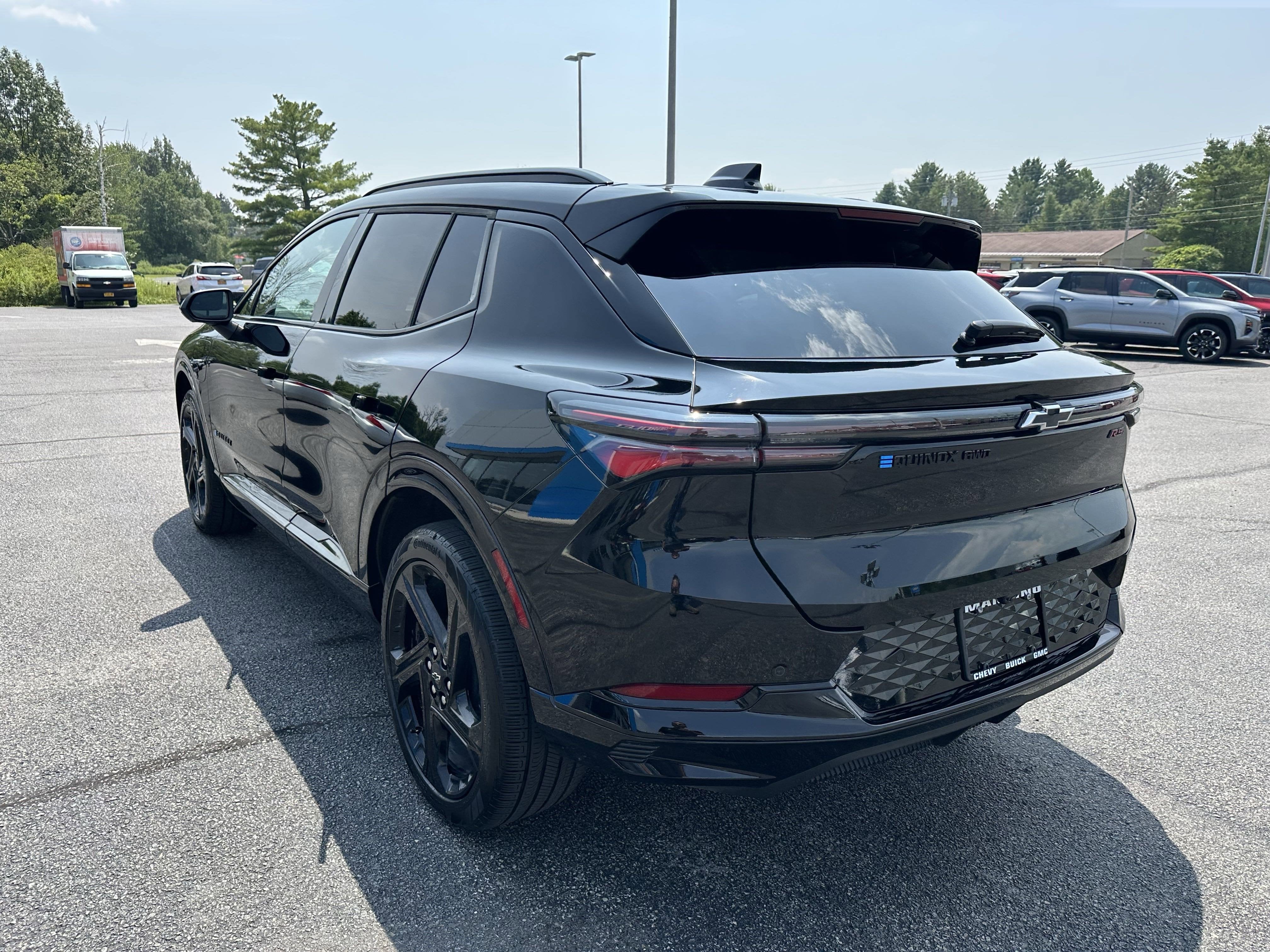 2025 Chevrolet Equinox EV RS