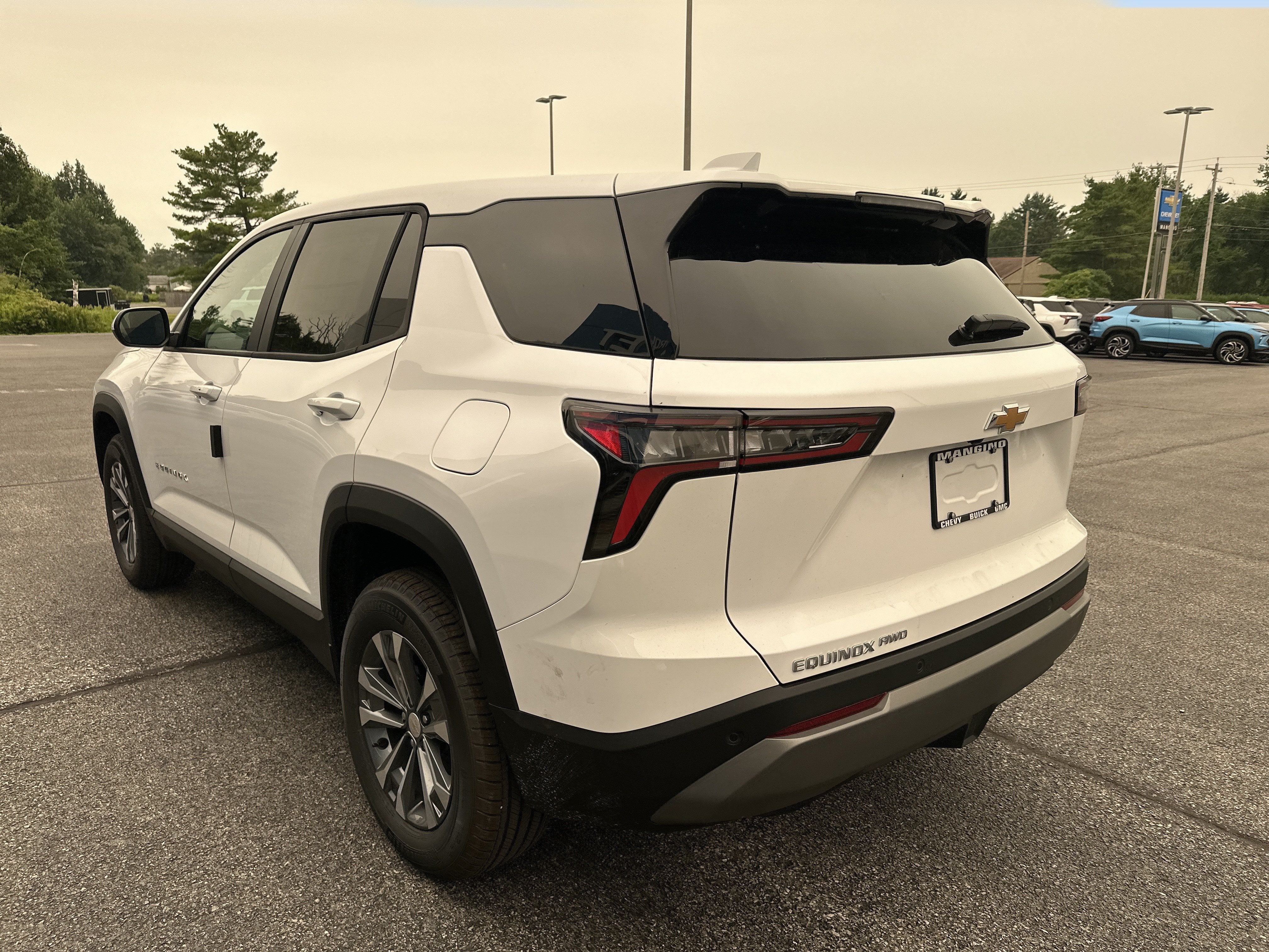 2027 Chevrolet Equinox LT
