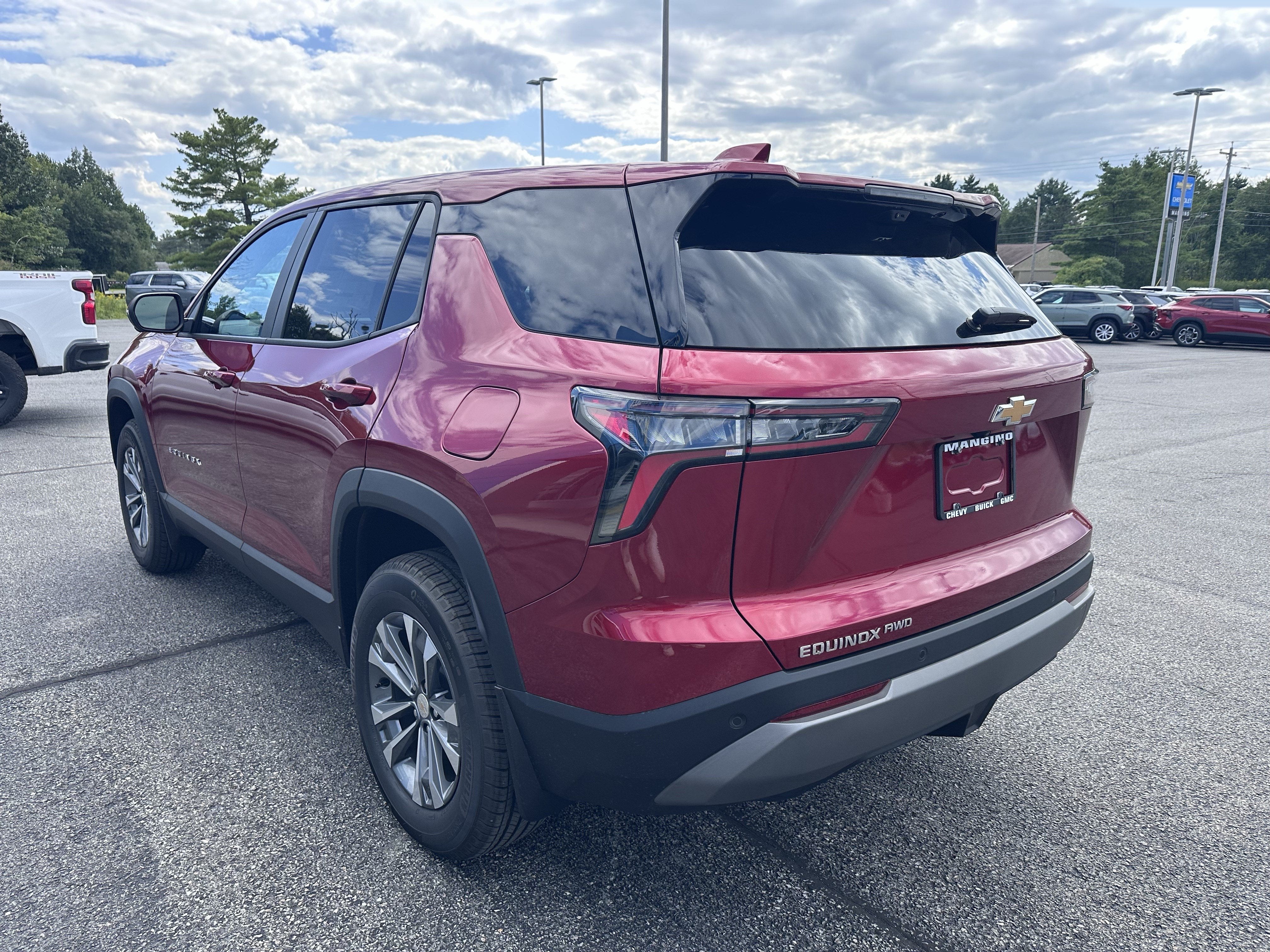 2027 Chevrolet Equinox LT