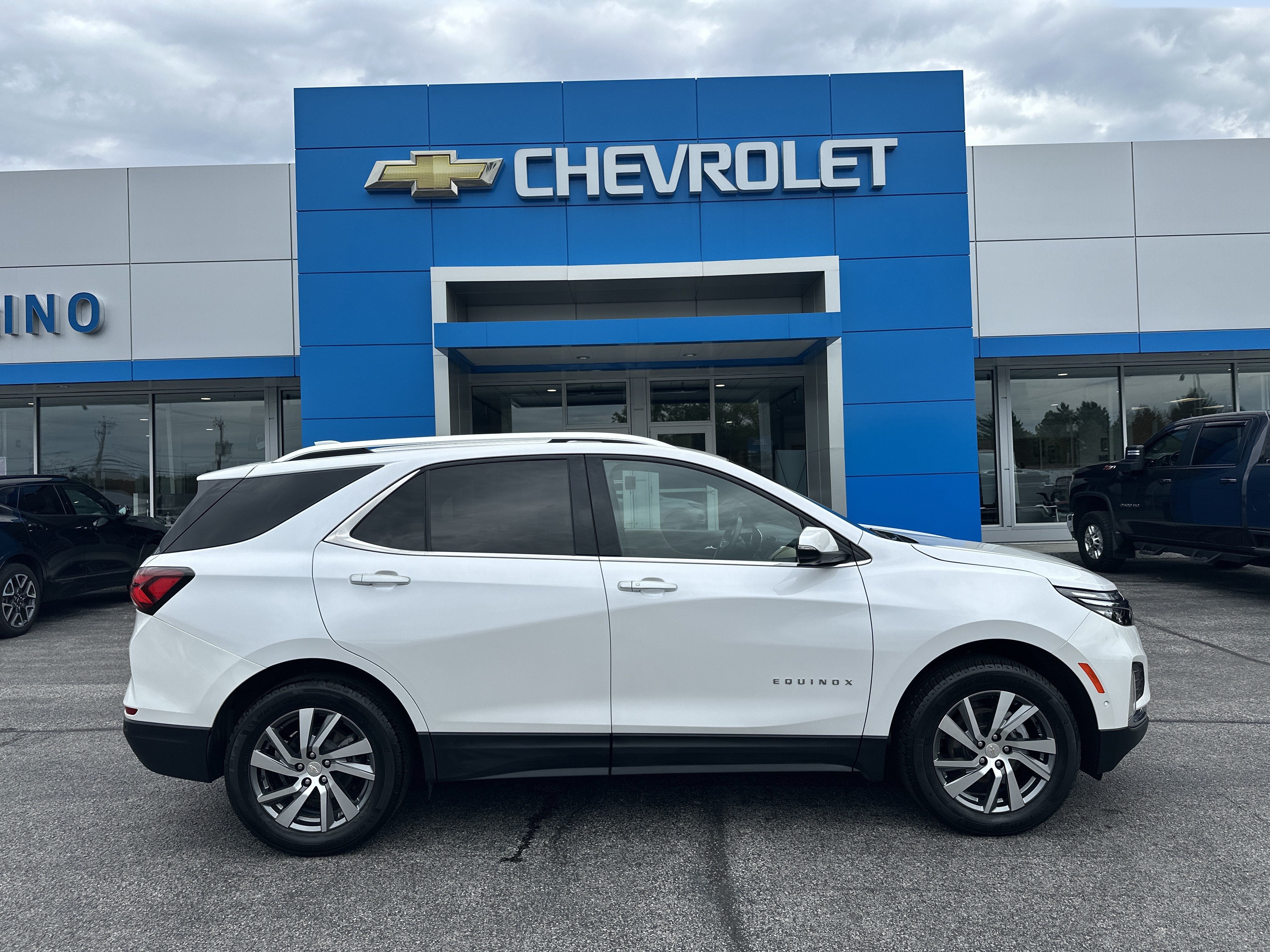 2024 Chevrolet Equinox Premier