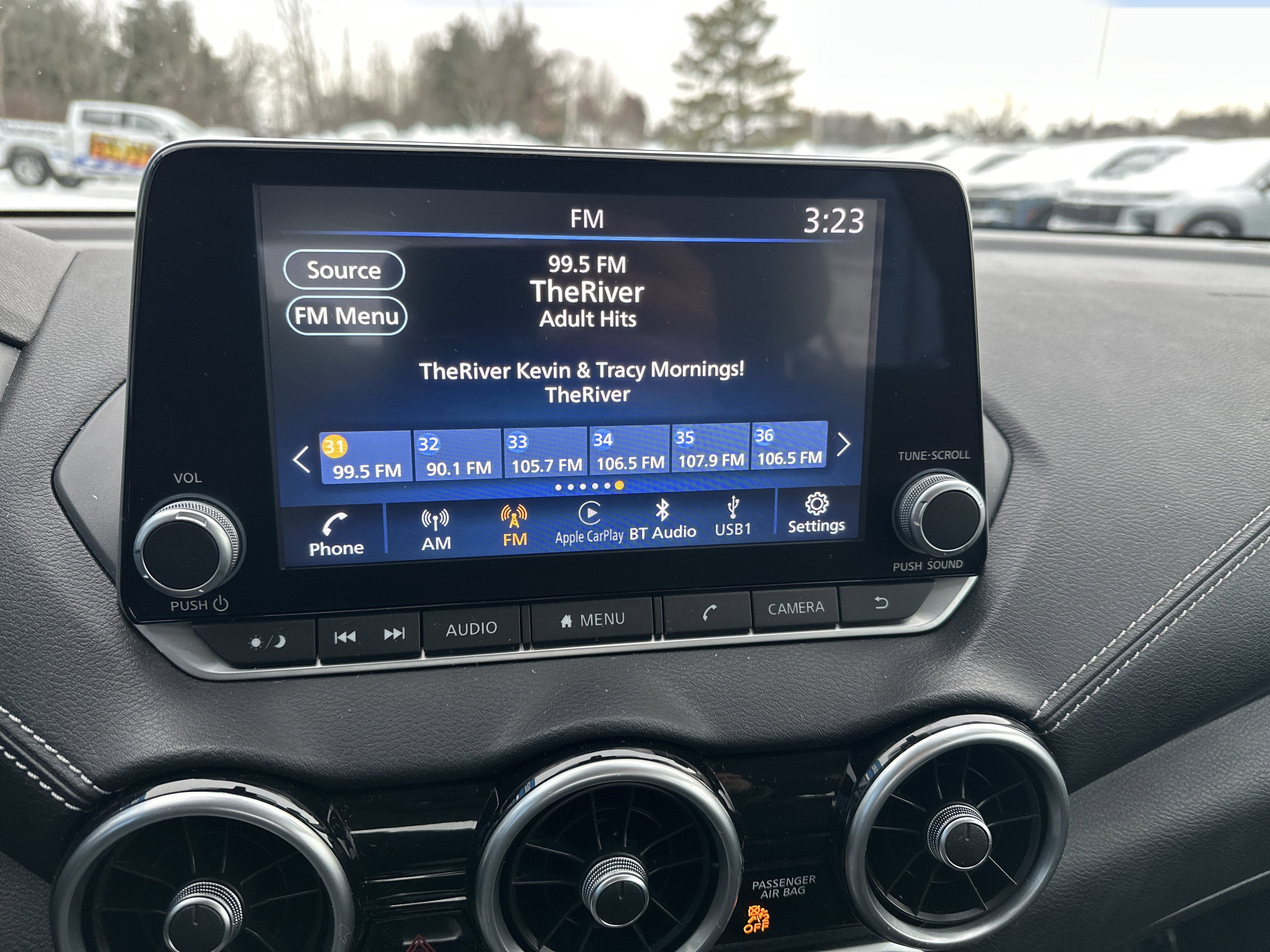 2023 Nissan Sentra SV Xtronic CVT