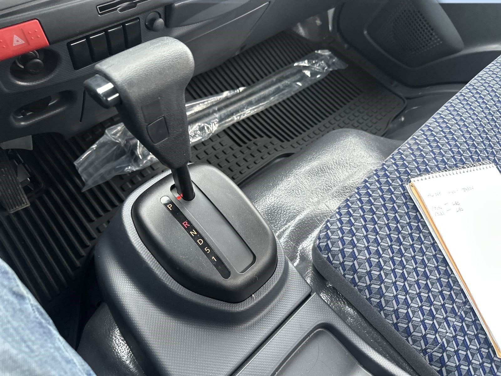 2025 Chevrolet Low Cab Forward 4500 NA