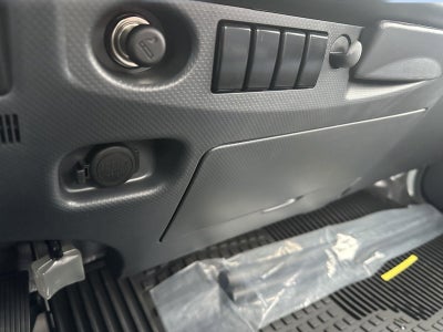 2025 Chevrolet Low Cab Forward 4500 NA