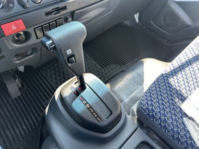 2025 Chevrolet Low Cab Forward 5500 HG NA