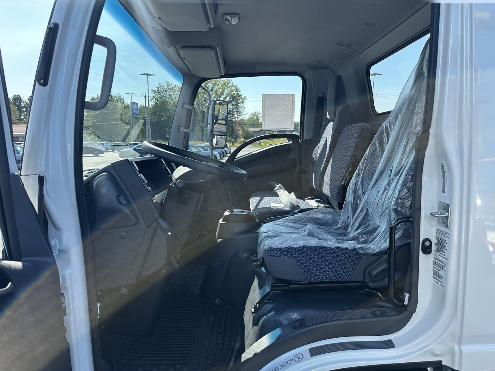 2025 Chevrolet Low Cab Forward 5500 HG NA