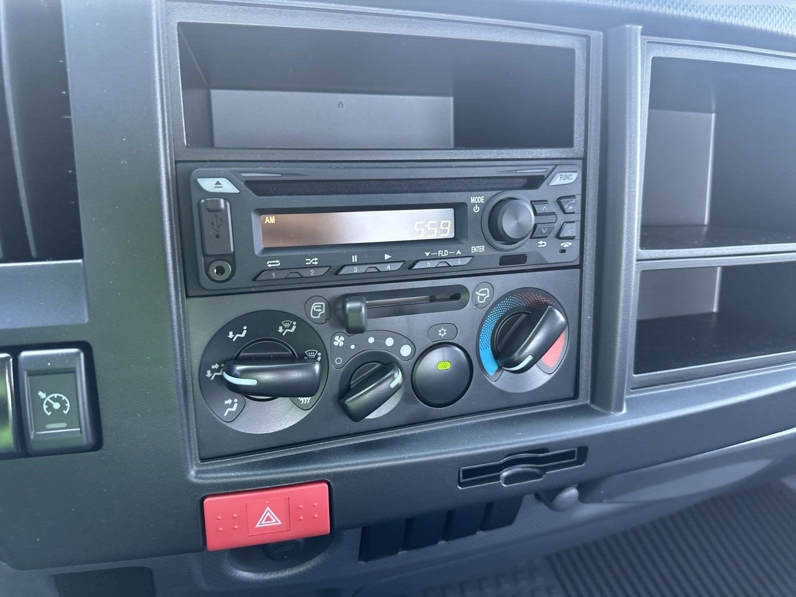 2025 Chevrolet Low Cab Forward 5500 HG NA