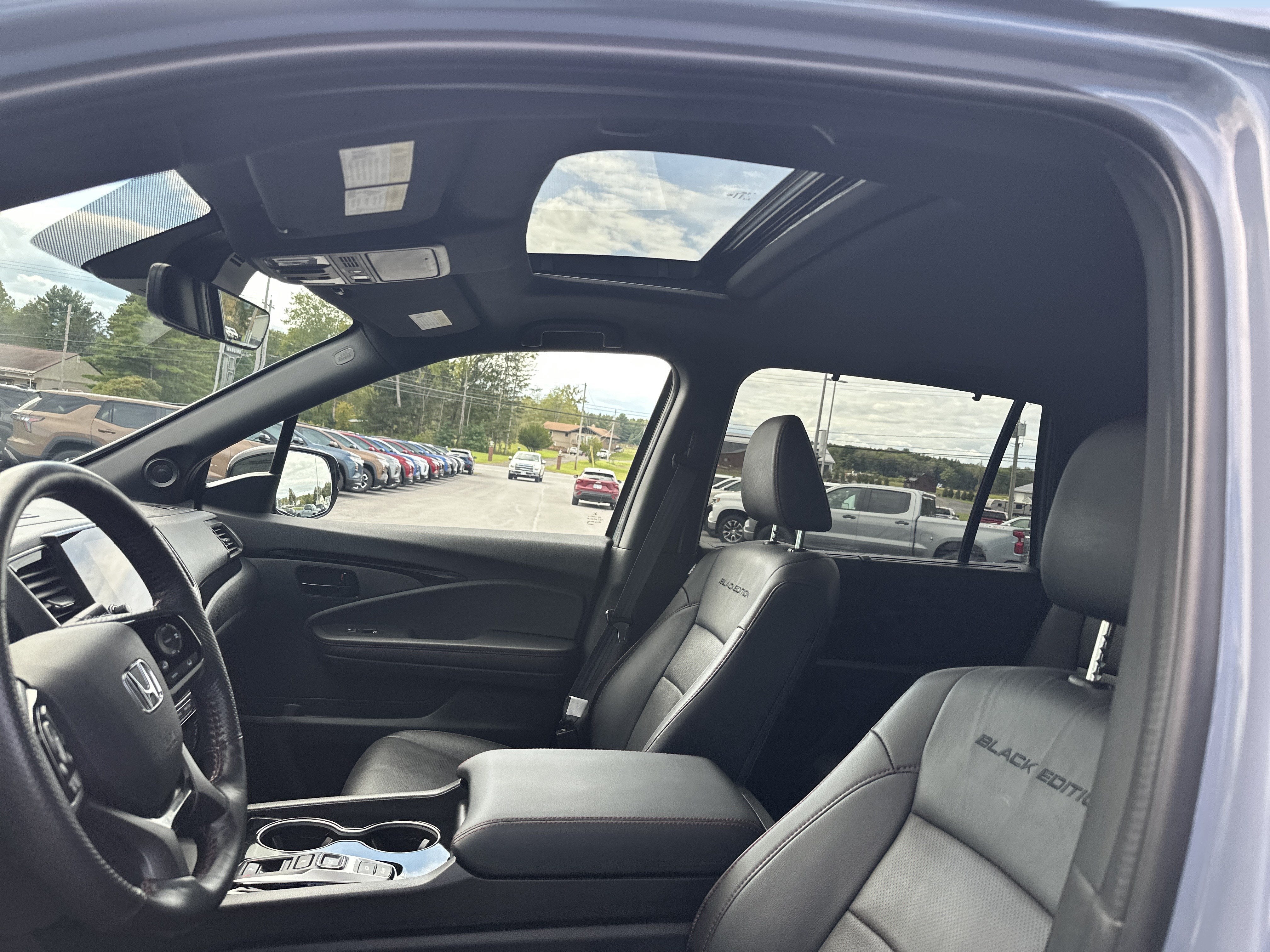 2025 Honda Passport AWD Black