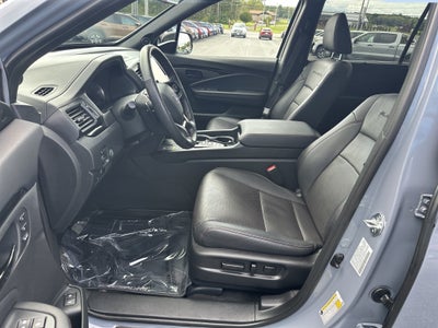 2025 Honda Passport AWD Black