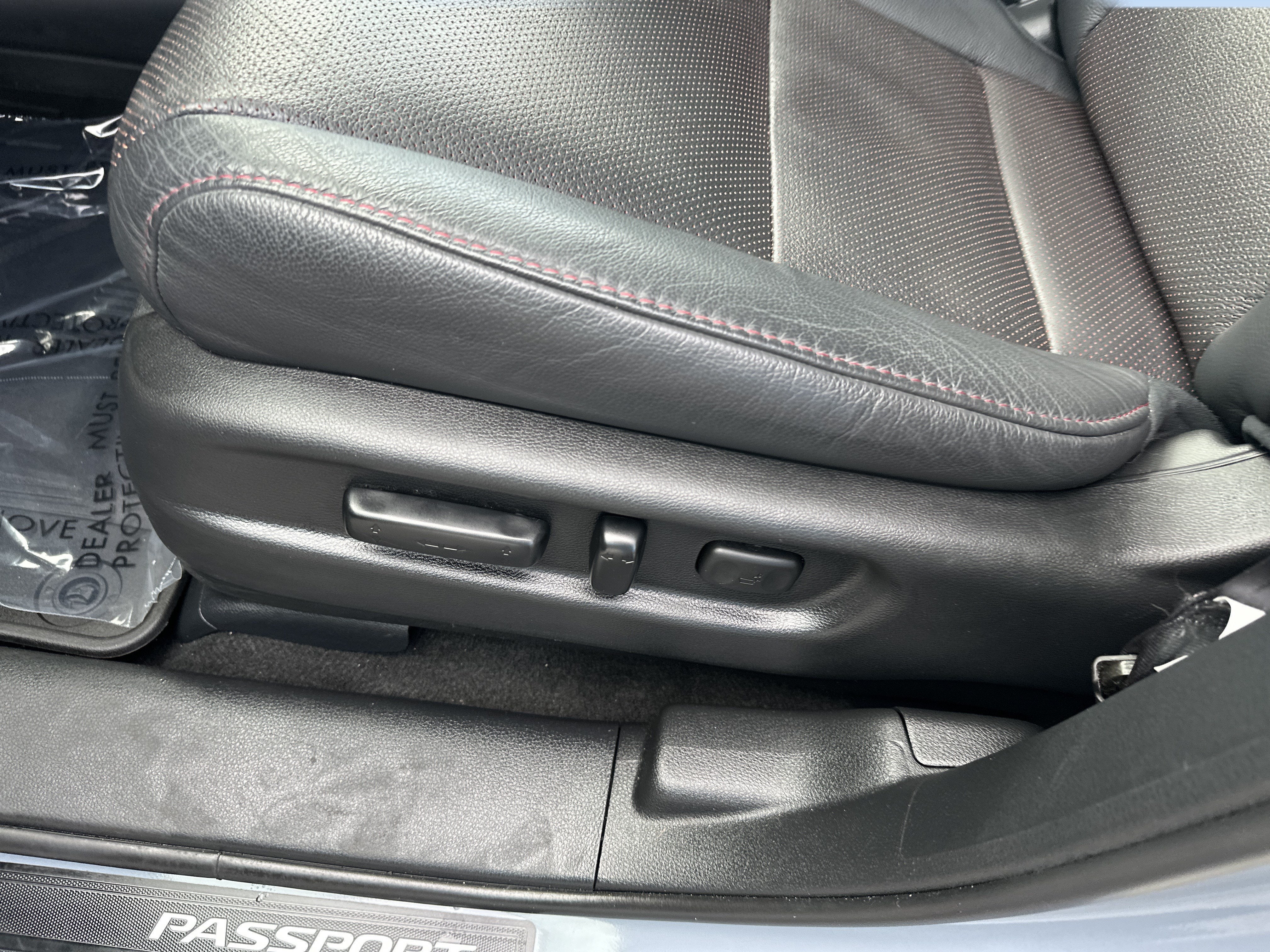 2025 Honda Passport AWD Black