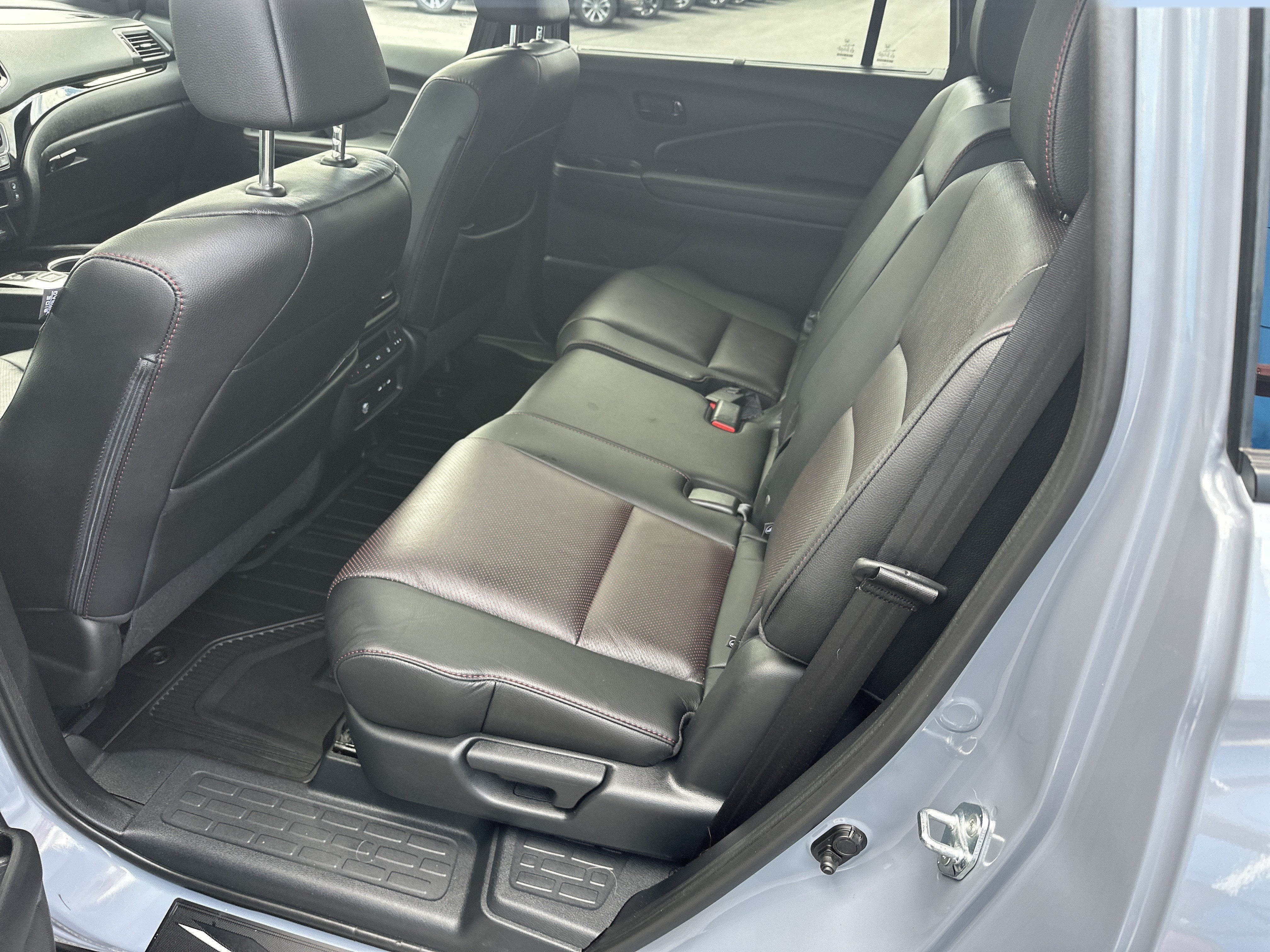 2025 Honda Passport AWD Black