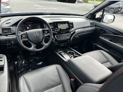 2025 Honda Passport AWD Black