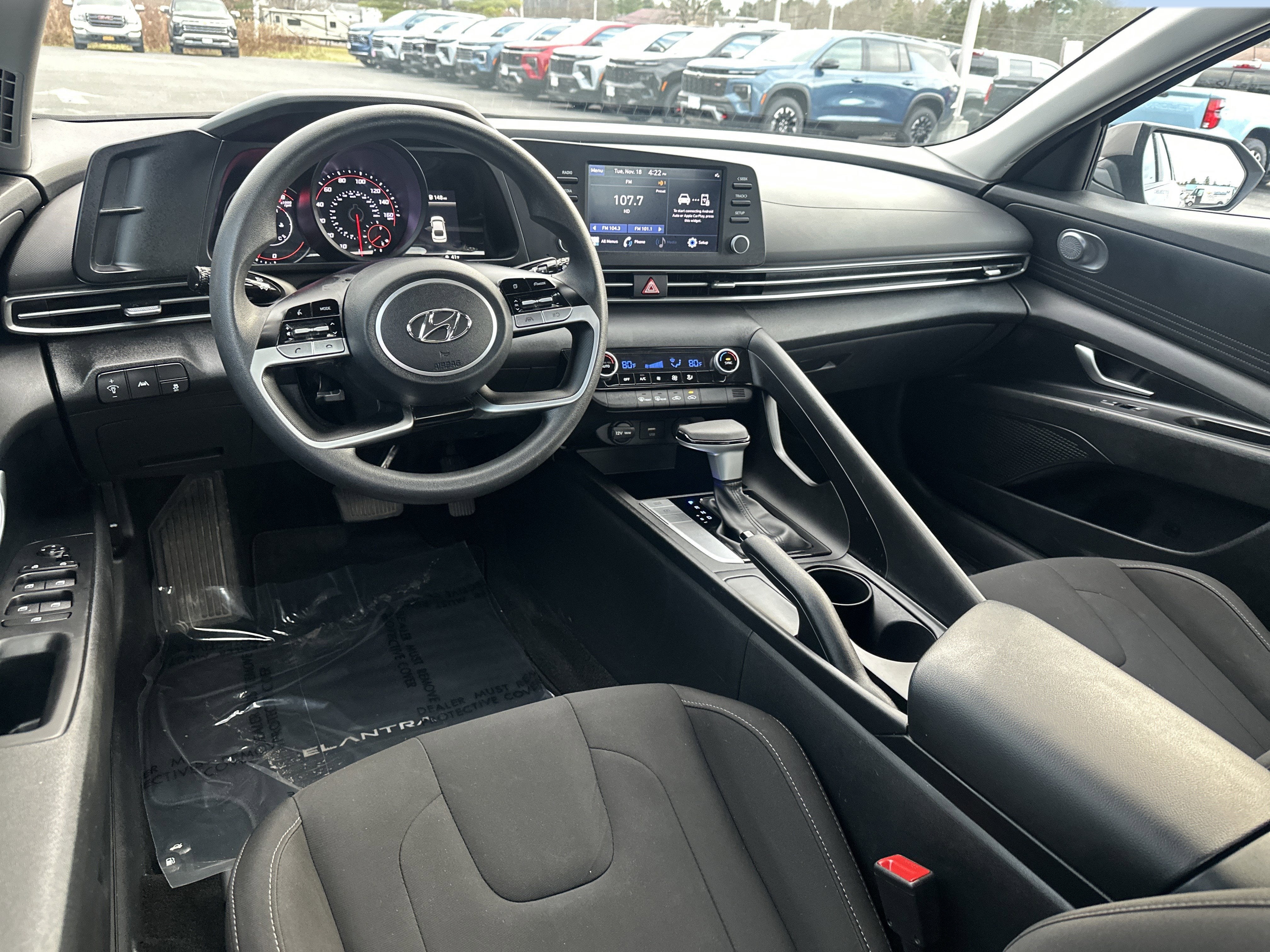 2023 Hyundai Elantra SEL